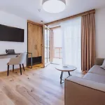 Zaglgut Hotel-chalets, Exclusive And With Air Conditioning, Panoramic Views & Summer Card Included Hotel 4*