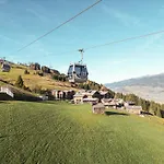 Zaglgut Hotel-chalets, Exclusive And With Air Conditioning, Panoramic Views & Summer Card Included Hotel