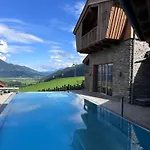 Hotel Zaglgut Hotel-chalets, Exclusive And With Air Conditioning, Panoramic Views & Summer Card Included Kaprun