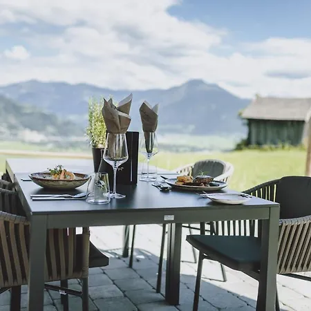 Hotel Zaglgut Premium Hotel & Chalets, Zell Am See-Kaprun - Wellness & Infinity Pool, Air Conditioning, Panoramic Views & Summer Card Included