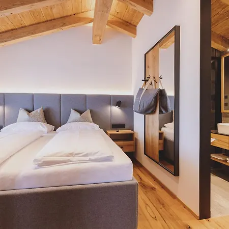 Zaglgut Hotel-chalet-your Sanctuary Of Wellness And Panoramic Views With Zell Am See-kaprun Summercard Included 4* Капрун