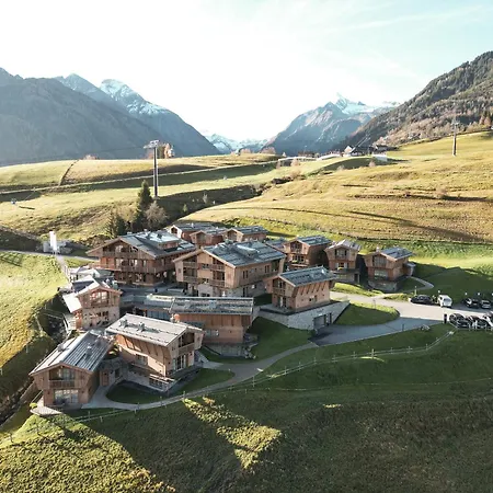 Hotel Zaglgut Hotel-chalets, Exclusive And With Air Conditioning, Panoramic Views & Summer Card Included Kaprun