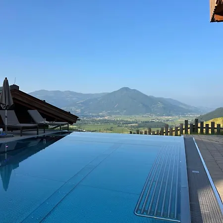 Zaglgut Hotel-chalets, Exclusive And With Air Conditioning, Panoramic Views & Summer Card Included 4* Kaprun