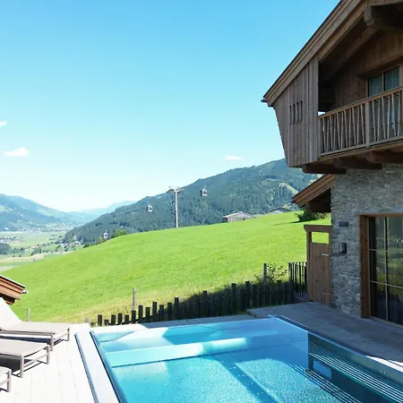 Zaglgut Hotel-chalets, Fantastic Views, In Ski-out In Winter, Air Conditioning In Summer Kaprun