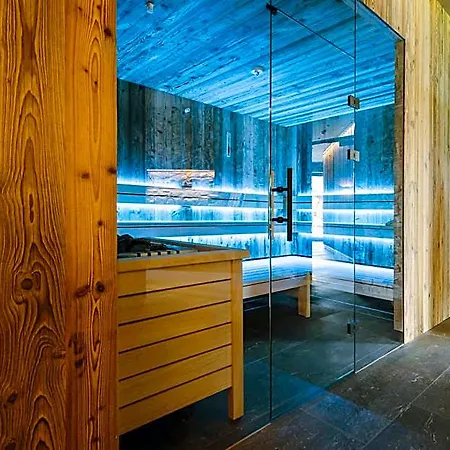 Zaglgut Premium Hotel & Chalets, Zell Am See-Kaprun - Wellness & Infinity Pool, Air Conditioning, Panoramic Views & Summer Card Included Hotel