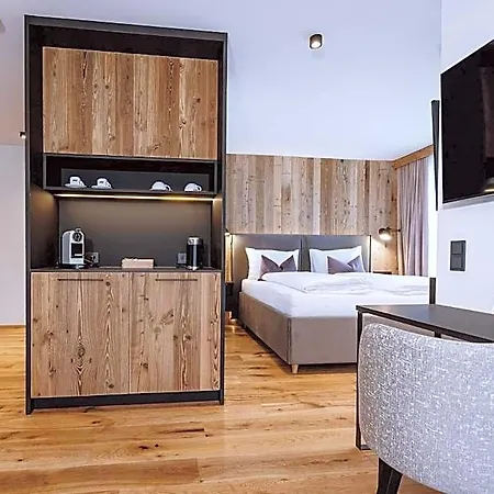 Bergdorf Hotel Zaglgut - Ski In&Ski Out Kaprun