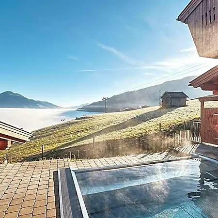 Bergdorf Hotel Zaglgut - Ski In&Ski Out Hotel