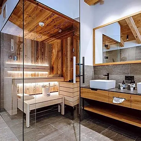 Bergdorf Hotel Zaglgut - Ski In&Ski Out 4*