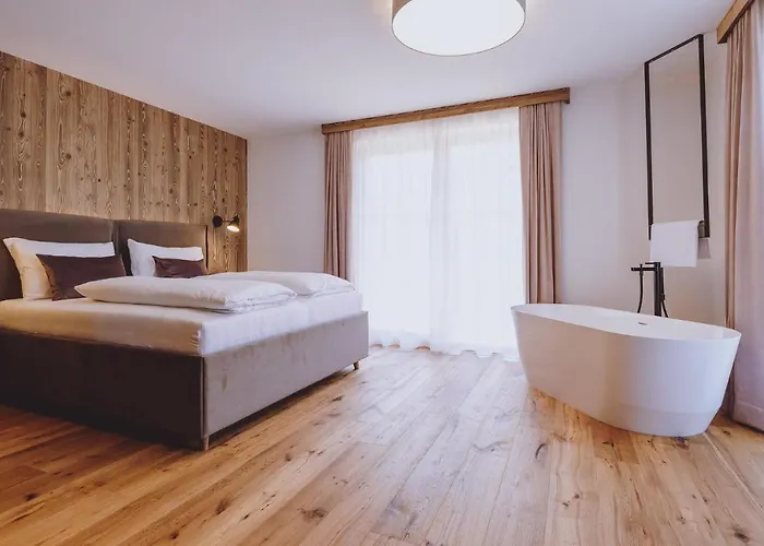 Hotel Zaglgut Hotel-chalets, Exclusive And With Air Conditioning, Panoramic Views & Summer Card Included 4*