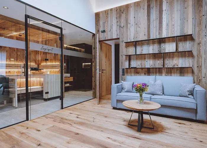 Zaglgut Hotel-chalets, Exclusive And With Air Conditioning, Panoramic Views & Summer Card Included Otel