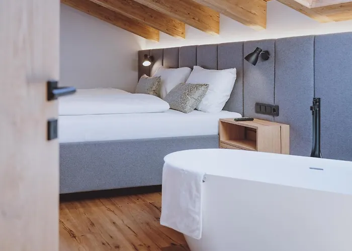 Otel Zaglgut Hotel-chalets, Exclusive And With Air Conditioning, Panoramic Views & Summer Card Included 4*