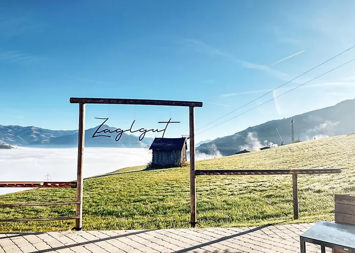 Zaglgut Hotel-chalets, Exclusive And With Air Conditioning, Panoramic Views & Summer Card Included 4* Kaprun
