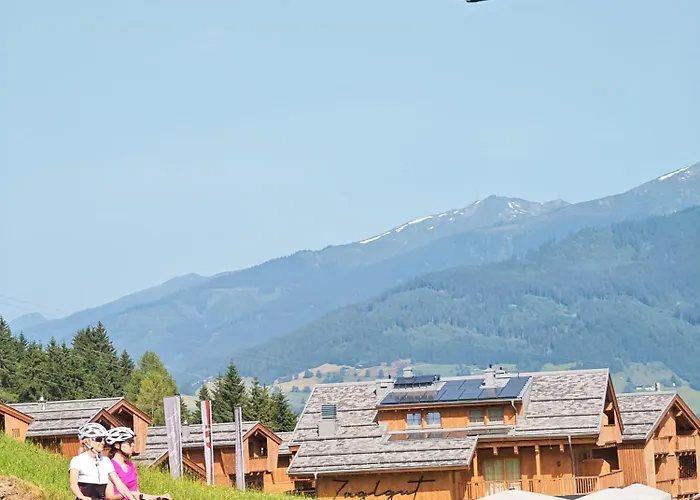 Zaglgut Hotel-chalets, Exclusive And With Air Conditioning, Panoramic Views & Summer Card Included Otel Kaprun